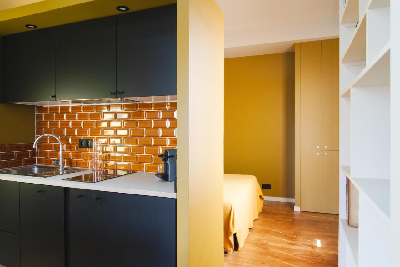 パリ Le Grand Maulnes Bed & Breakfast エクステリア 写真